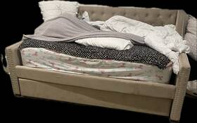 Pr-4753-2343044 Ashley Furniture Day Bed Plus Mattresses Pr-4753-2343044 Ashley Furniture Day Bed Plus Mattresses