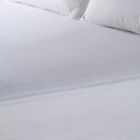 N-a Queen Allerease Maximum Allergy Bed Bug Protection Zippered 0002241503210 N-a Queen Allerease Maximum Allergy Bed Bug Protection Zippered 0002241503210