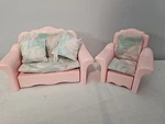 Barbie Vintage Sweet Roses Living Room Furniture Set Pull-out Sleeper Sofa Chair. Fixed Price $30.39.