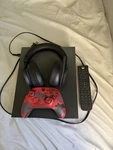 Xbox One Project Scorpio Ed. 1TB - Tv Remote, Charger, Stand. Fixed Price $175.00.