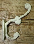 6 Cast Iron White Victorian Style Coat Hooks Hat Rack Hall Tree School. Fixed Price $19.99.