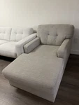 Chair/sofa Chaise Mahoney(ashley Furniture). Fixed Price $350.00.