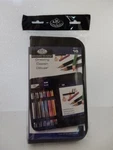 Royal Langnickel Essentials With Carry Case "new". Fixed Price $24.99.