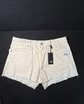 Nwt Kut From The Cloth Jane High Rise Shorts Size 2 Off White. Fixed Price $14.00.