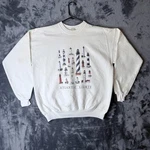 Vintage Atlantic Lights House Graphic Long Sleeve White Pullover Size. Fixed Price $6.59.