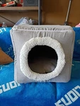 Petmaker Bed/caver/enclosure For Indoor Sleep Play Cats Small Dogs. Fixed Price $5.00.