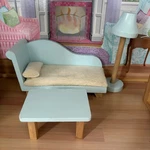 Kidkraft Majestic Mansion Dollhouse Furniture 3 Pc Chaise Lounge Couch Set. Fixed Price $25.00.