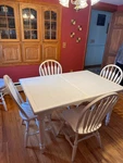 Dinaire Dining Room Table With 5 Chairs Ceramic Tile Top And 1 Leaf White Wood. Fixed Price $135.00.