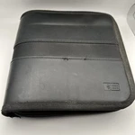 Cd/dvd/media Carrying Storage Binder Holds 28 Case Logic Black Nylon Travel. Fixed Price $5.99.